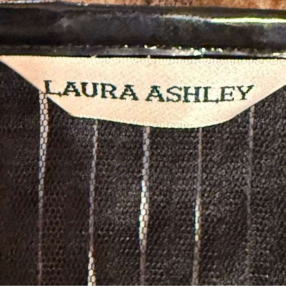 NWT Laura Ashley Women’s Full Zipper Jet Black Polyester Textured Sz M Jacket - Picture 6 of 15